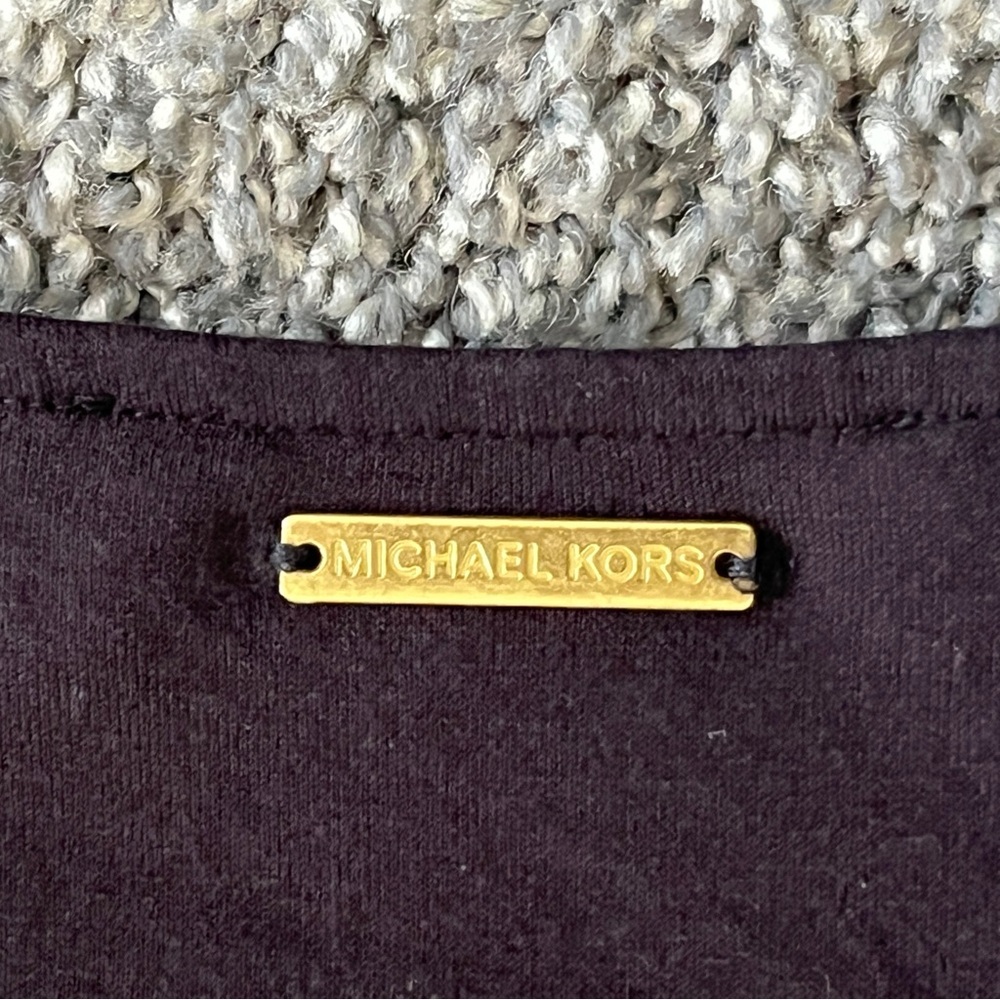 Michael Kors Black V-Neck Long Sleeve Tunic Blouse - Picture 8 of 8